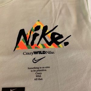 NWT Size L Nike T Shirt